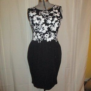 Adrienne Vittadini Dress
